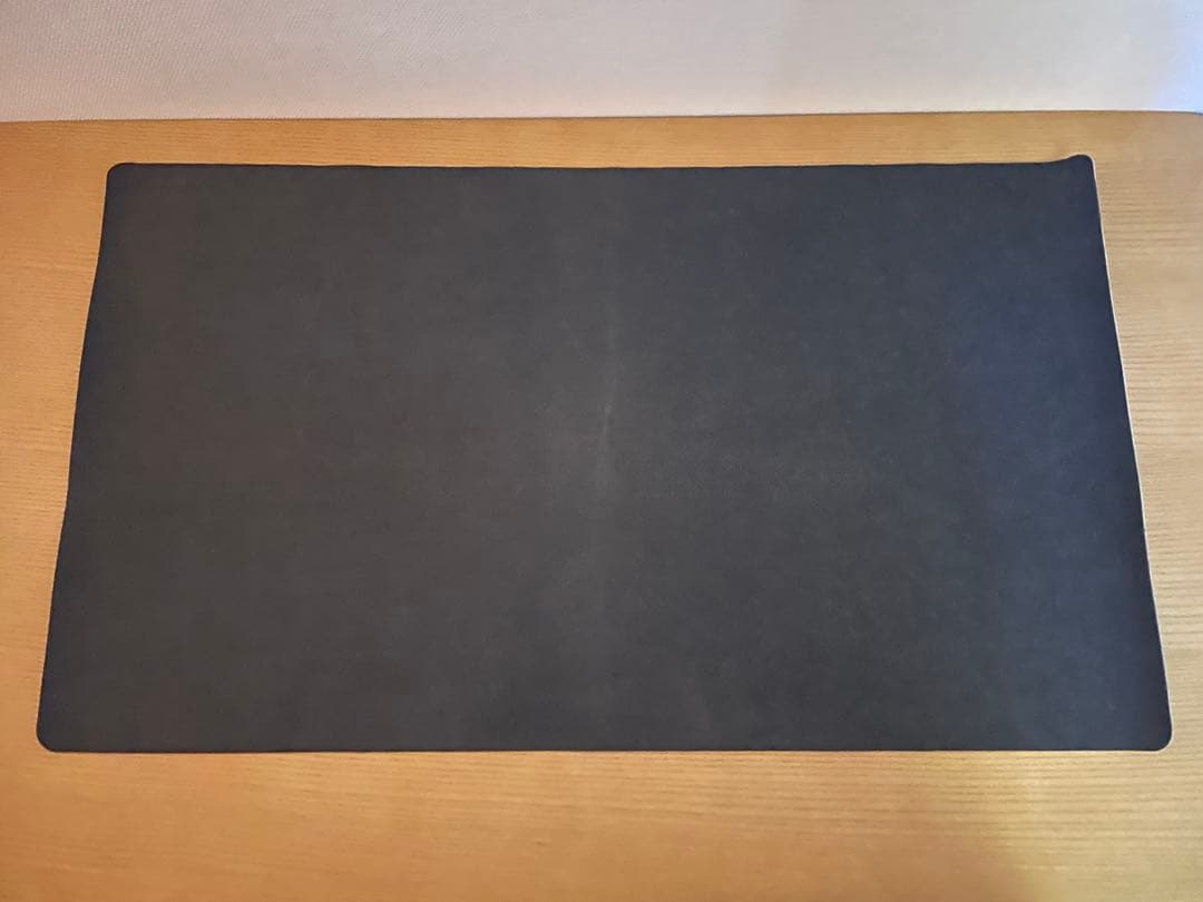 バトスピ　プレイマット　トリックスター　海外版