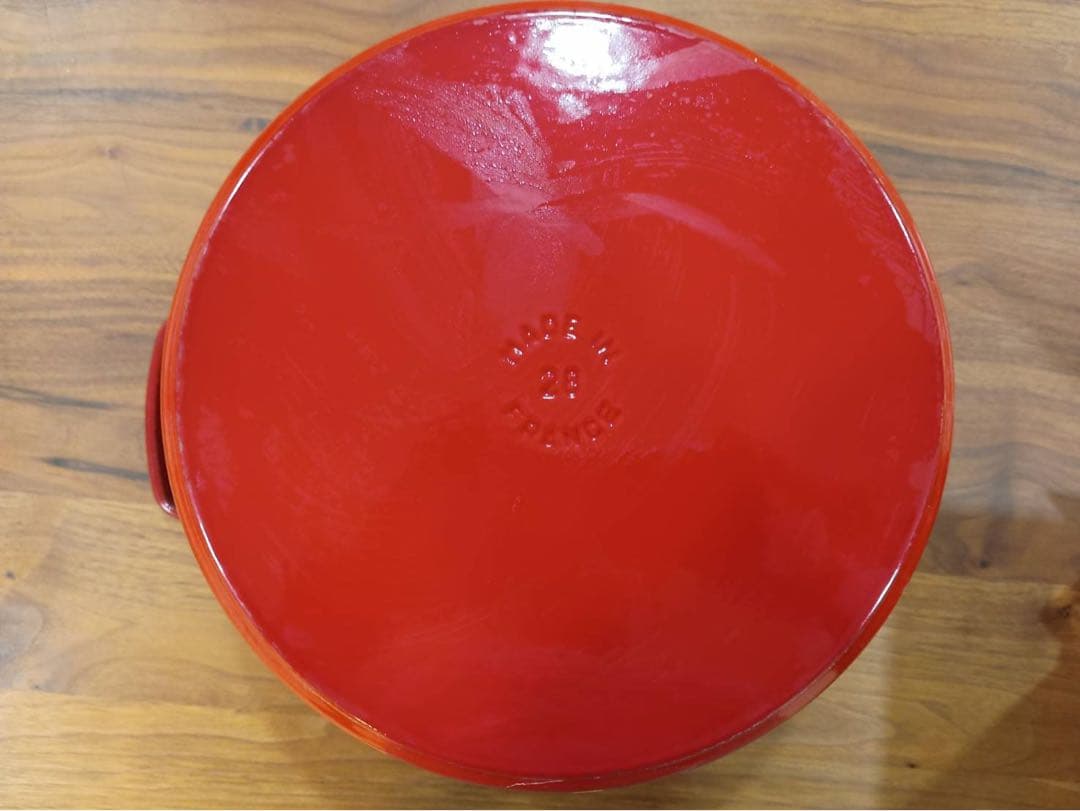（新品未使用）Staub / ストゥブ　サイズ28cm