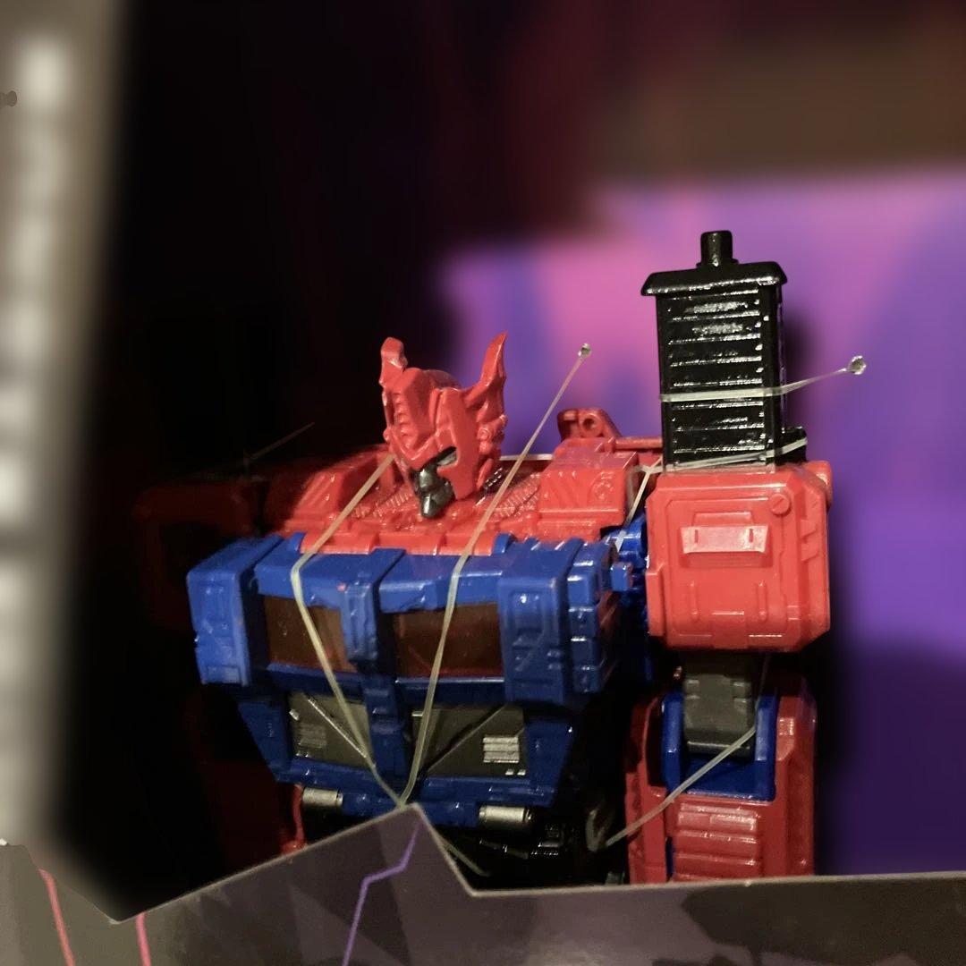 トランスフォーマー　シャッタードグラス　ウルトラマグナス　未開封