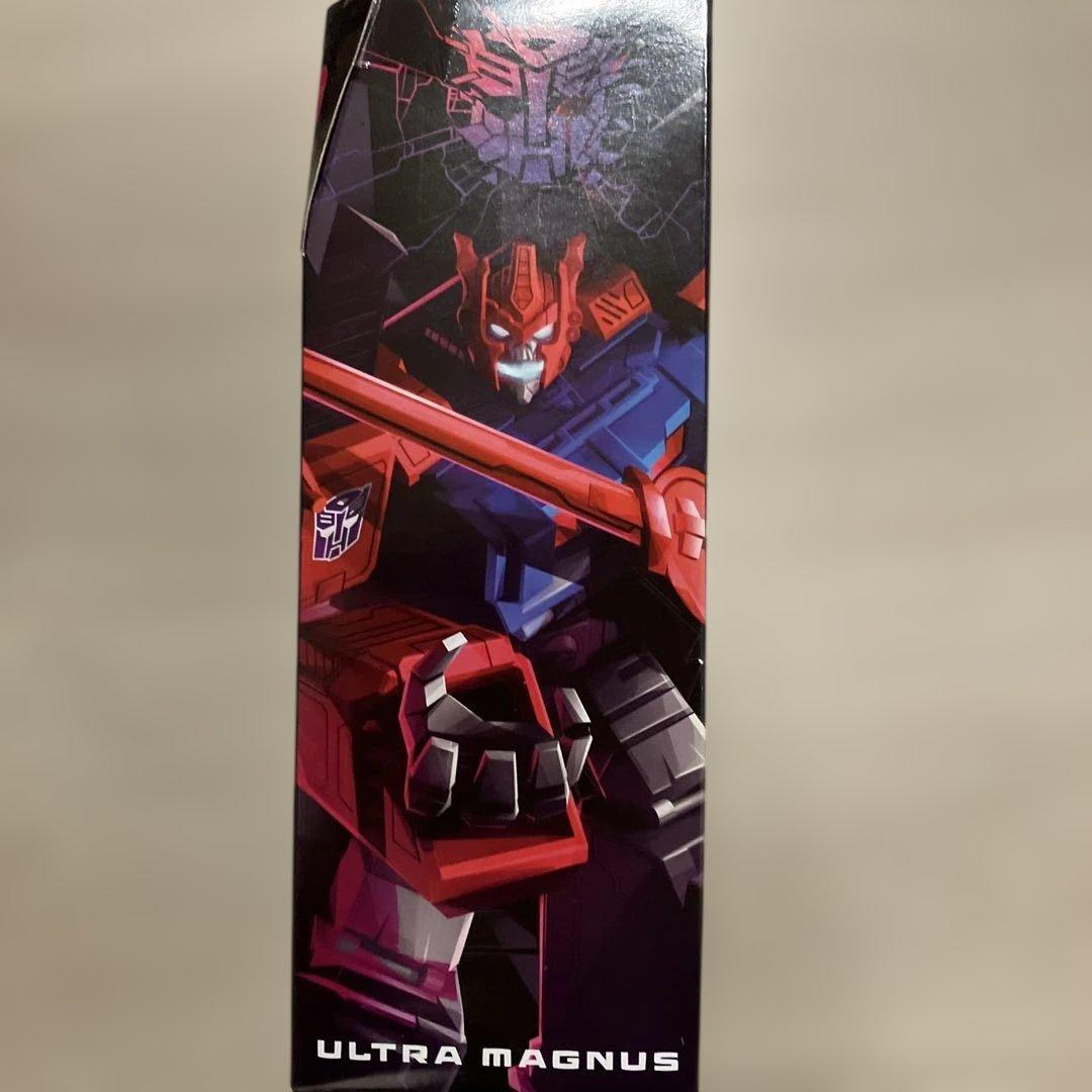トランスフォーマー　シャッタードグラス　ウルトラマグナス　未開封