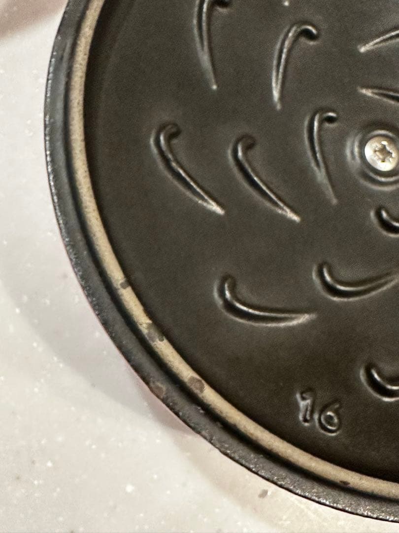 ストゥブ　ラ・ココットde GOHAN チェリー　16cm ラウンド　M