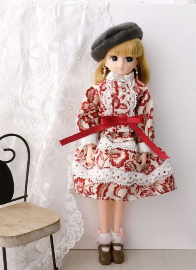 リカちゃんハンドメイド服★ボタニカルレッド