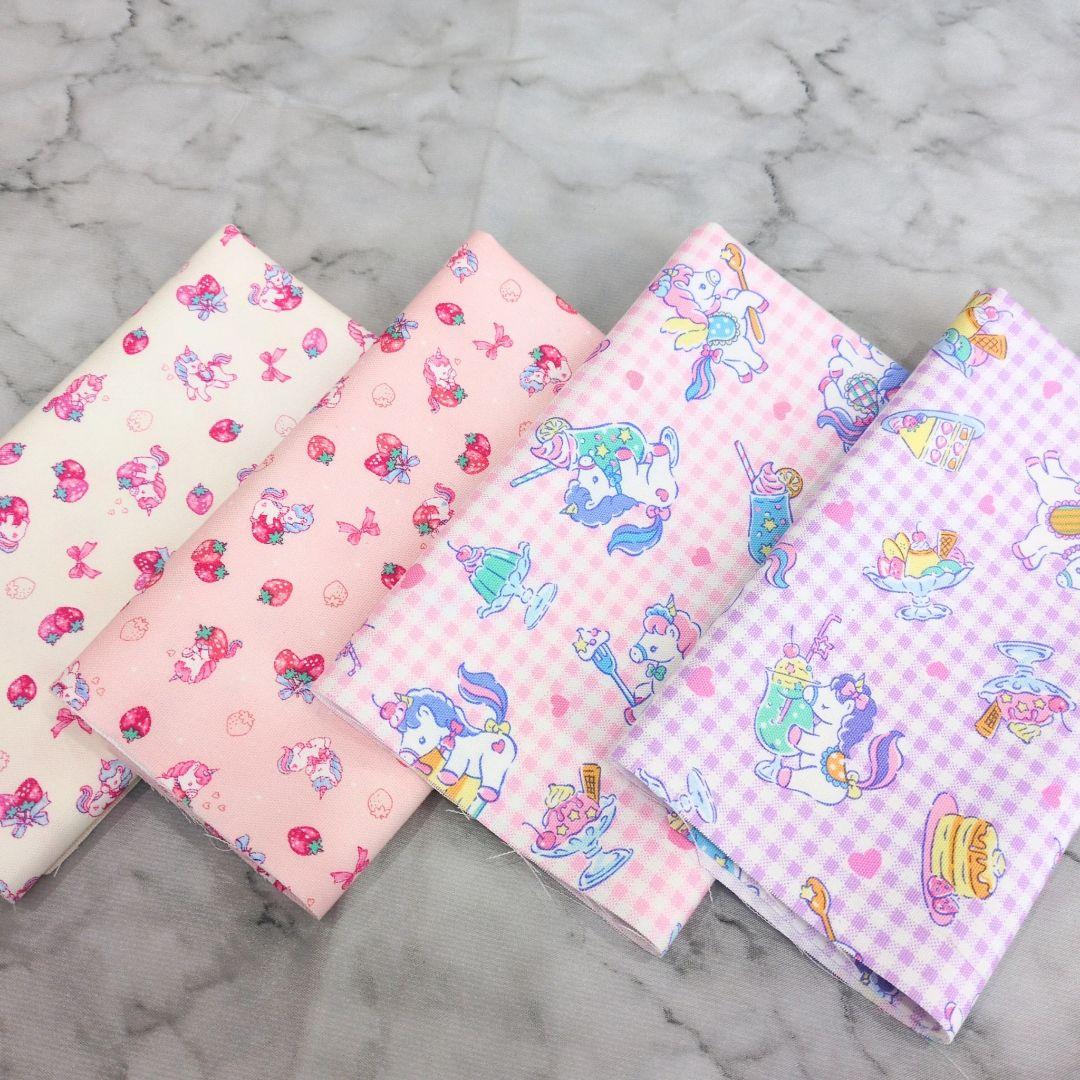 ２５×３５cmランチョンマット♡四枚♡ハンドメイド♡ミニユニコーン