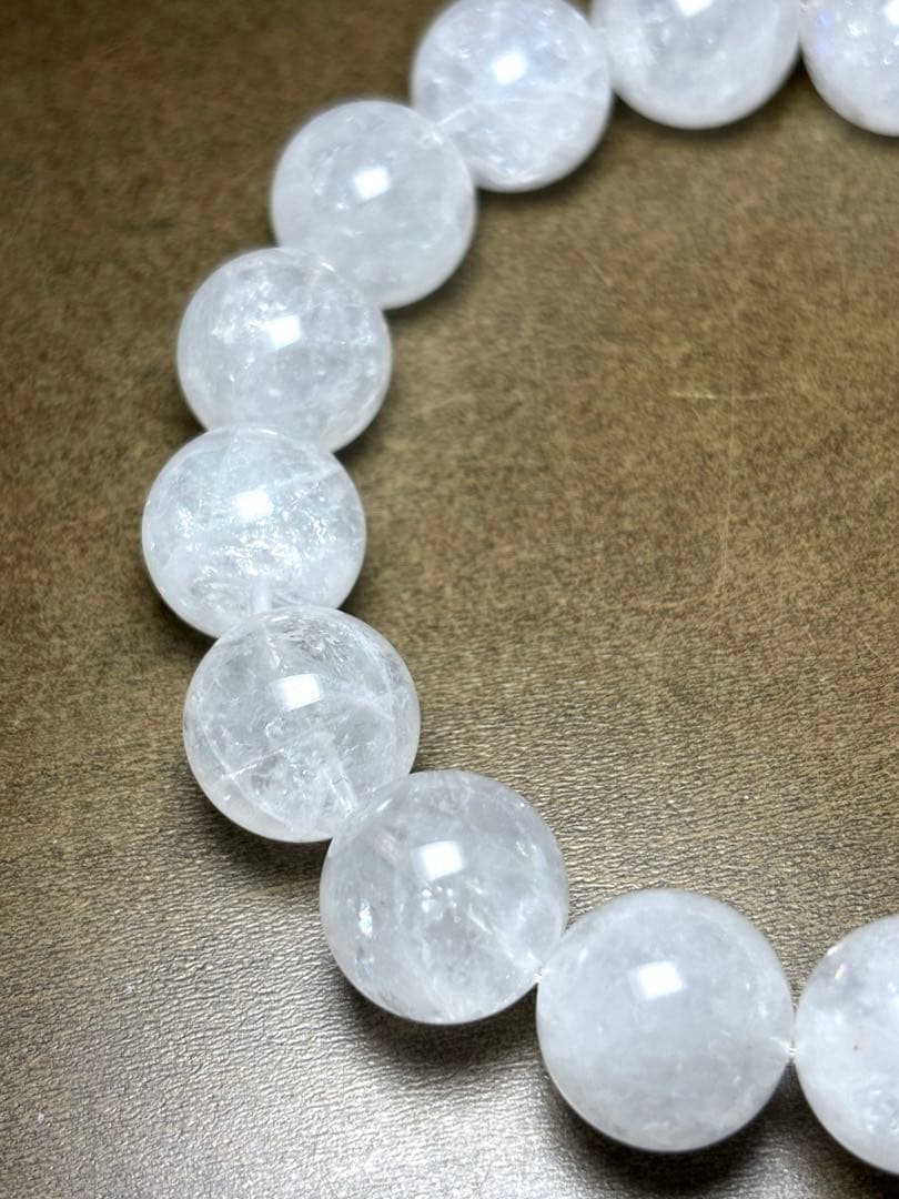 天然石　ホワイトガーデンクォーツブレス13.6〜14.7㎜（新品未使用）虹