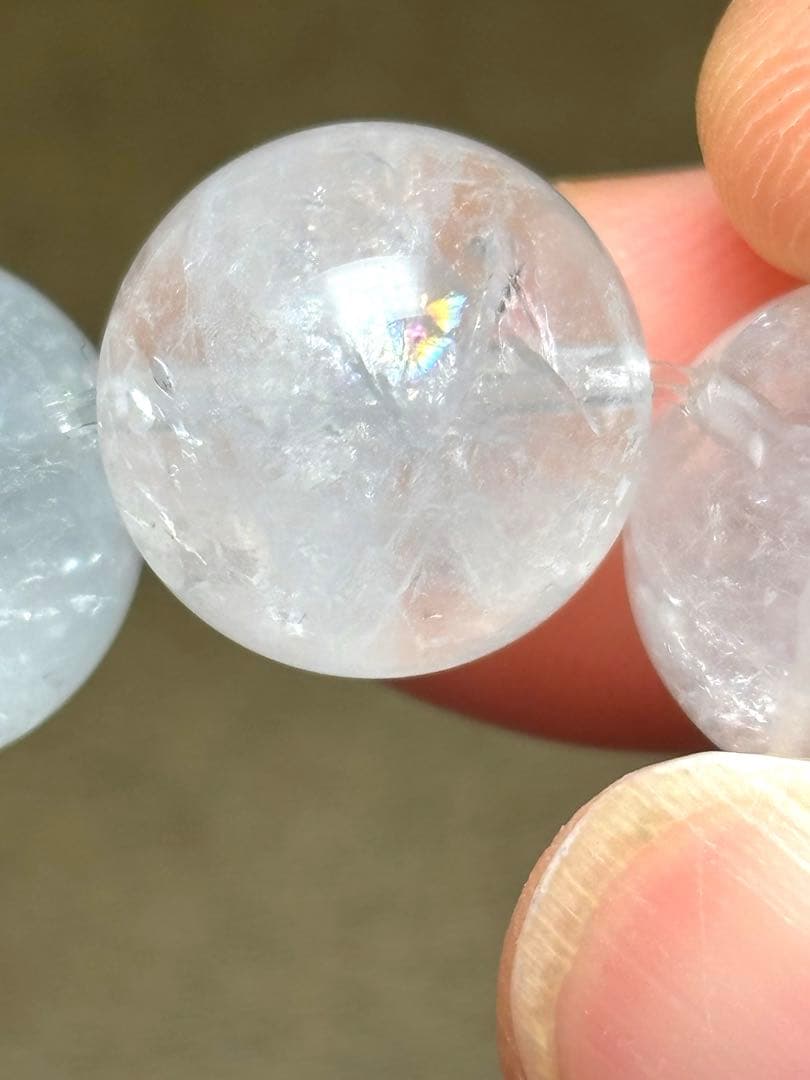 天然石　ホワイトガーデンクォーツブレス13.6〜14.7㎜（新品未使用）虹