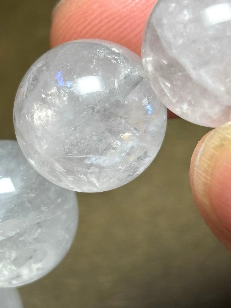 天然石　ホワイトガーデンクォーツブレス13.6〜14.7㎜（新品未使用）虹