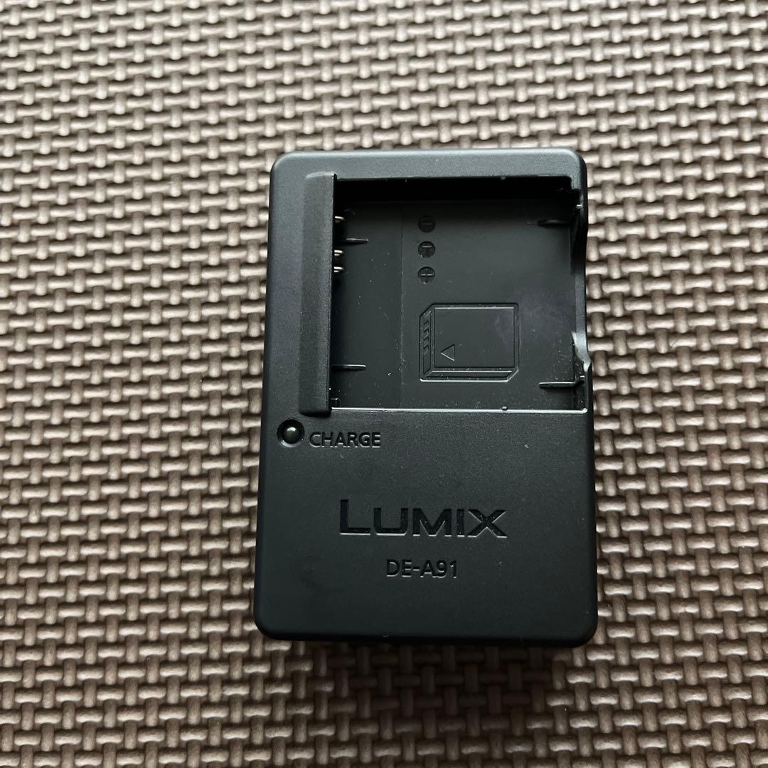 Panasonic Lumix DMC-S1 ピンク