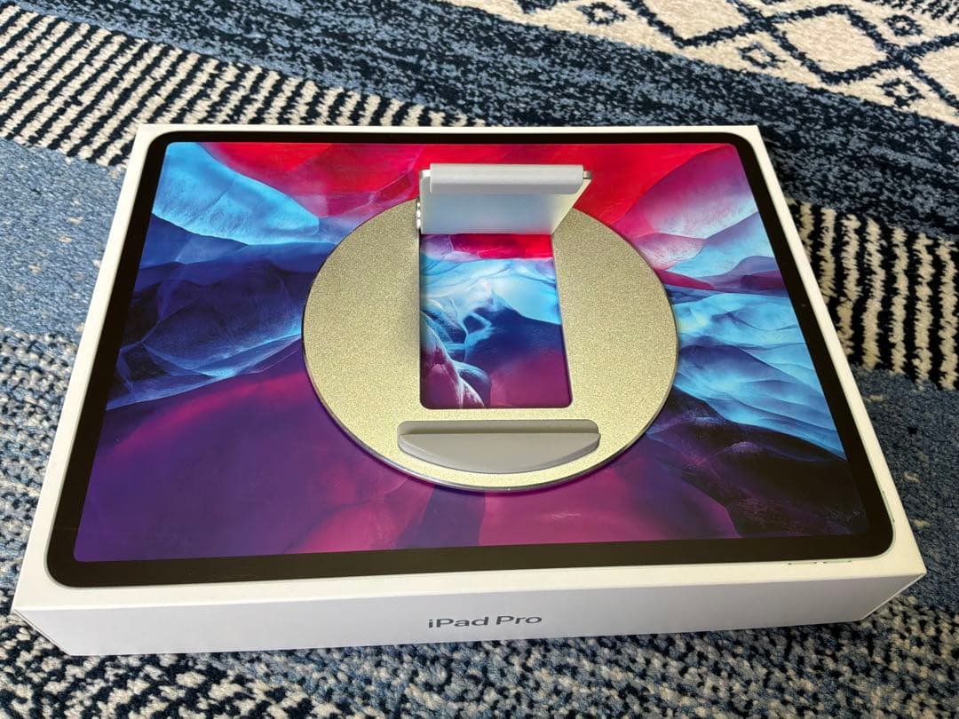 “超美品” 無傷 iPad pro 12.9インチ シルバー