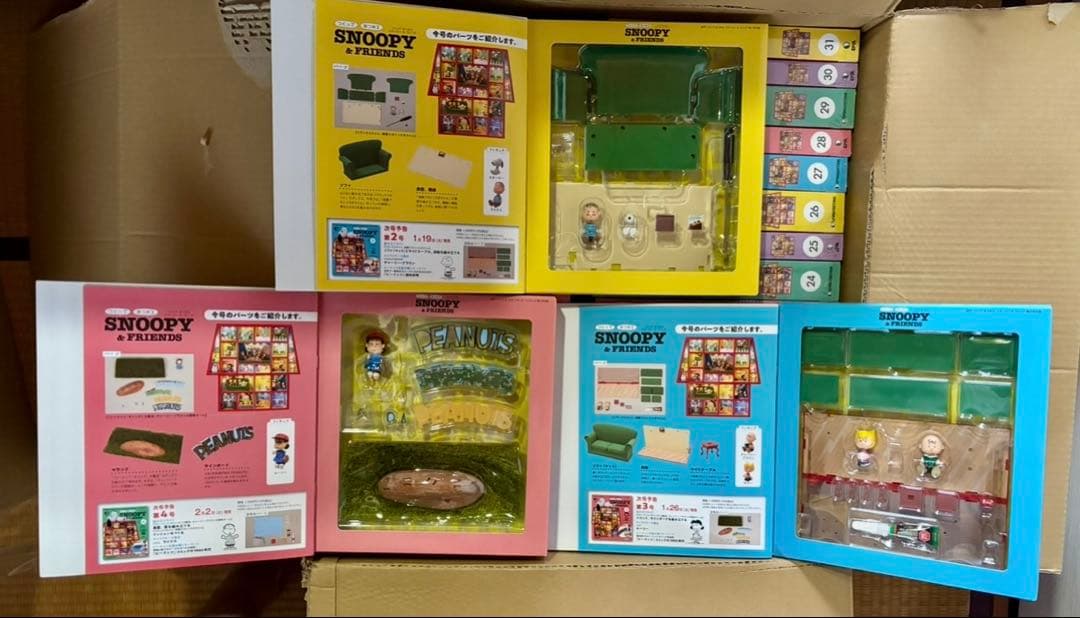 未開封　デアゴスティーニ つくってあつめる スヌーピー &フレンズ　100巻