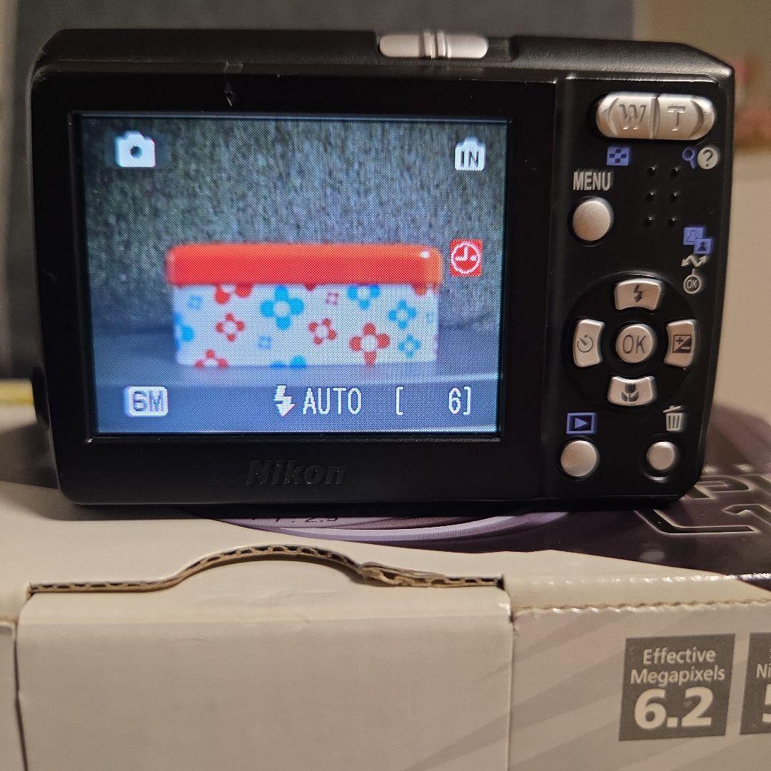 【美品】ニコンNikon　COOLPIX　L101 デジタルカメラ　動作品