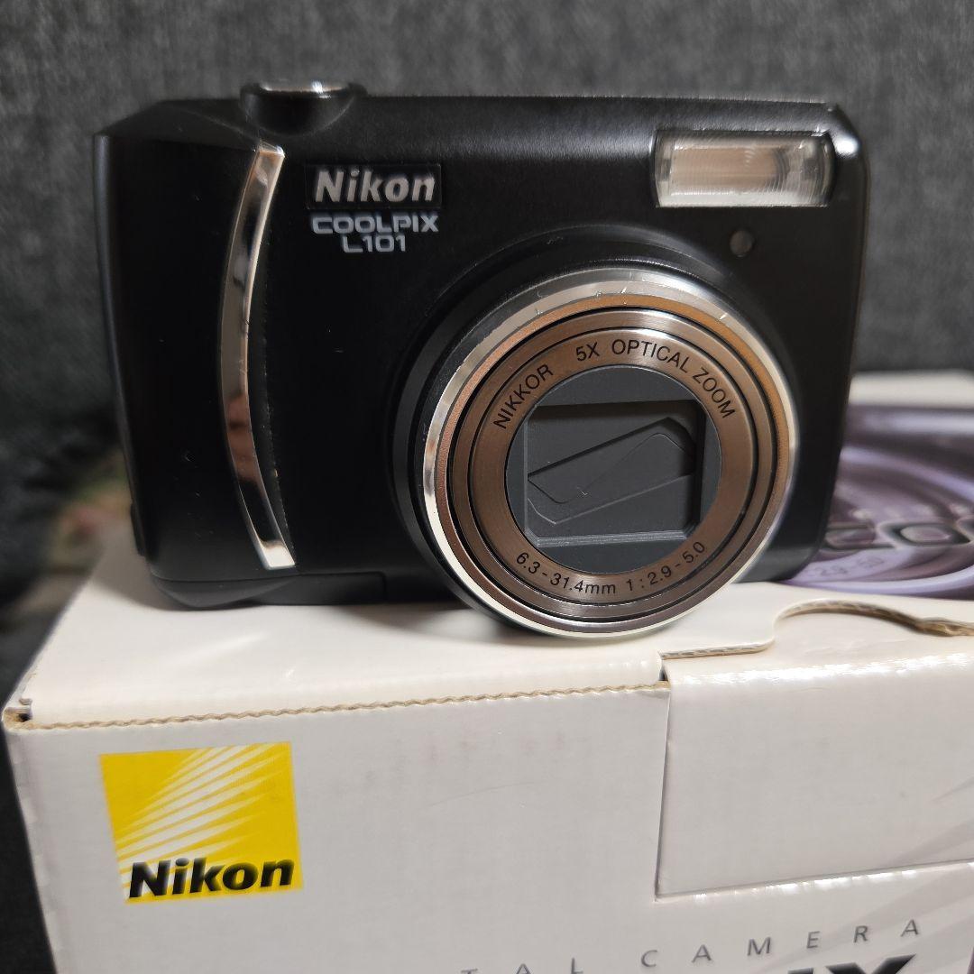 【美品】ニコンNikon　COOLPIX　L101 デジタルカメラ　動作品