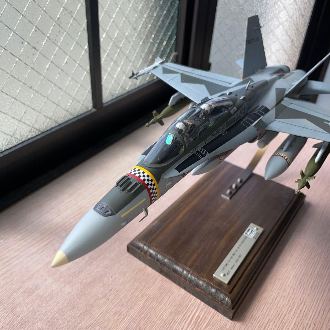 ハセガワ製1／48F/A-18Dレガシーホーネットプラモデル完成品