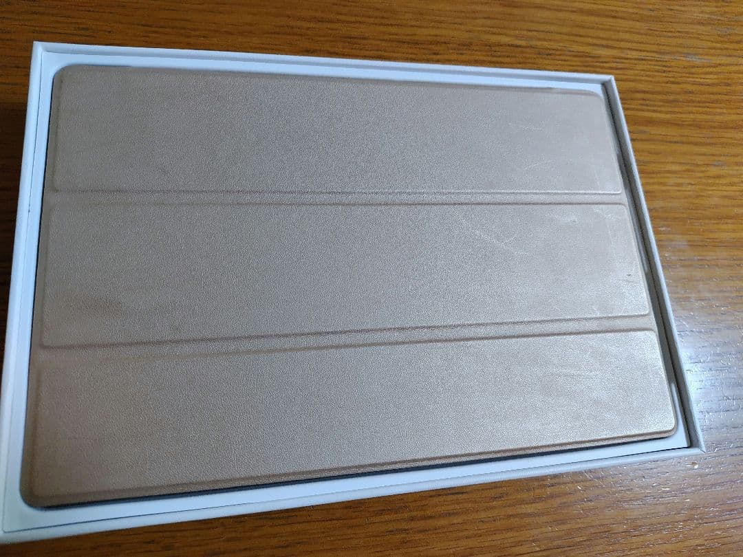 Blackview☆Androidタブレット☆ホワイト☆美品☆ブラックビュー☆