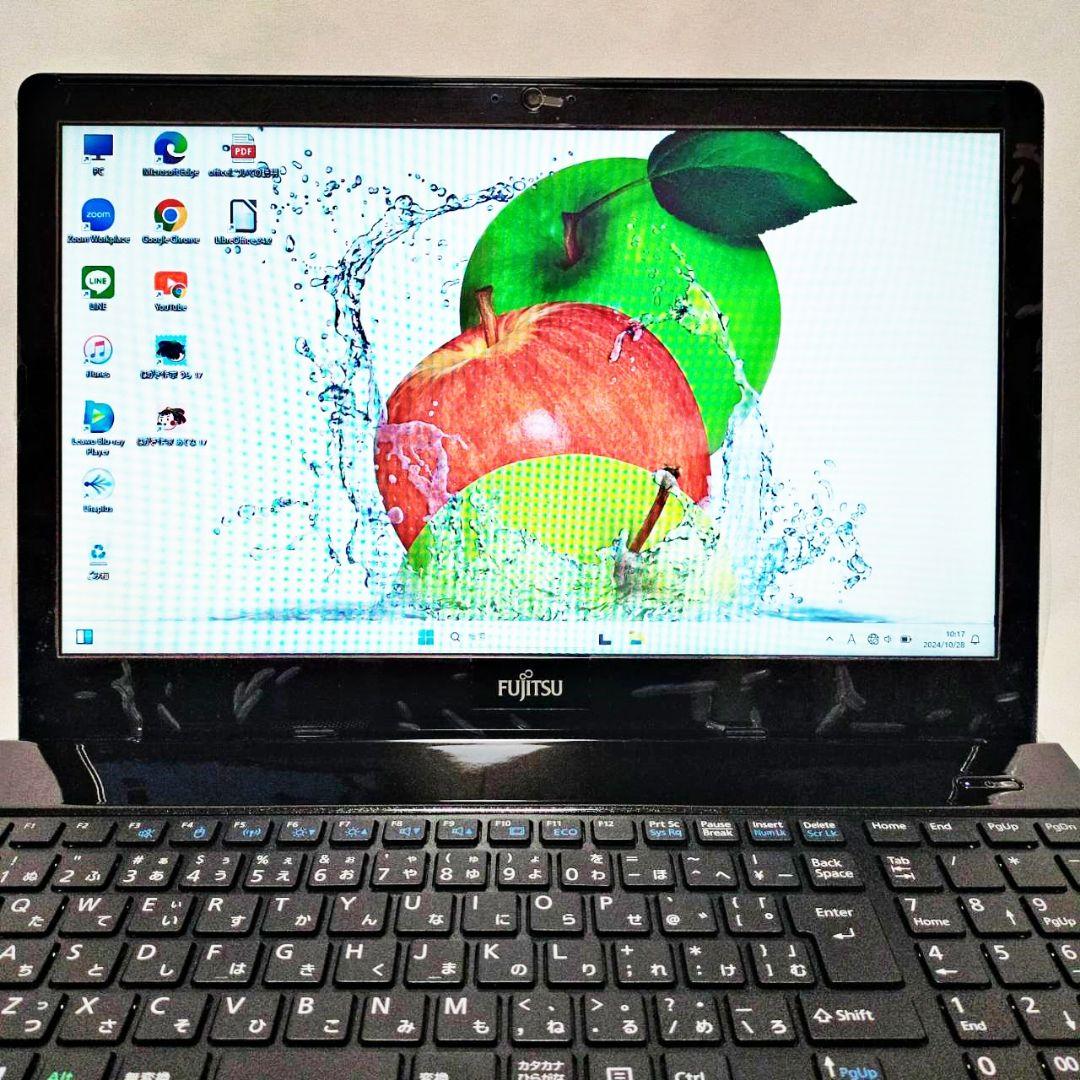 【訳あり】美品✨️薄型スリム✨メモリ8G・SSD256✨FUJITSUノートPC