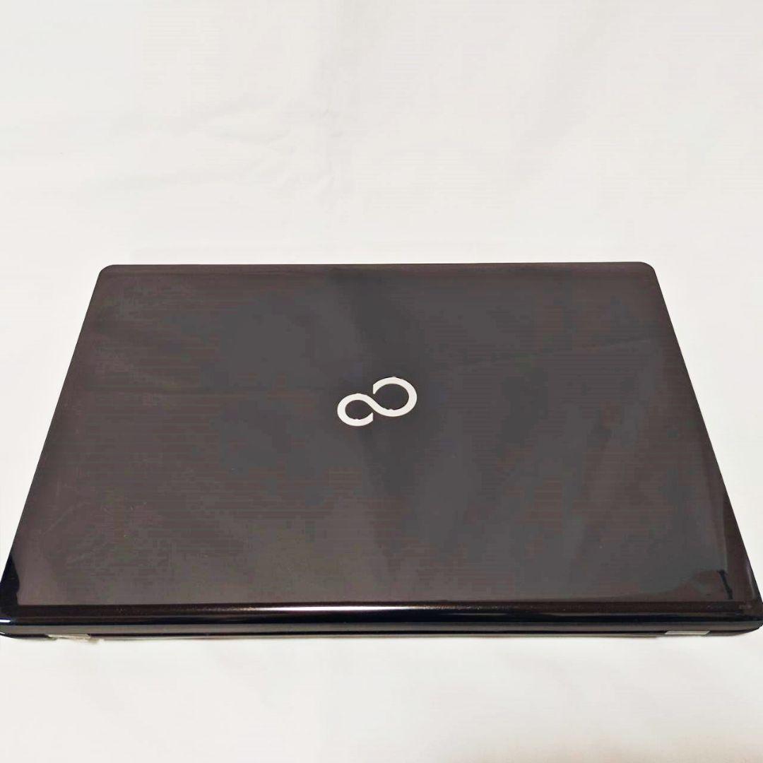 【訳あり】美品✨️薄型スリム✨メモリ8G・SSD256✨FUJITSUノートPC