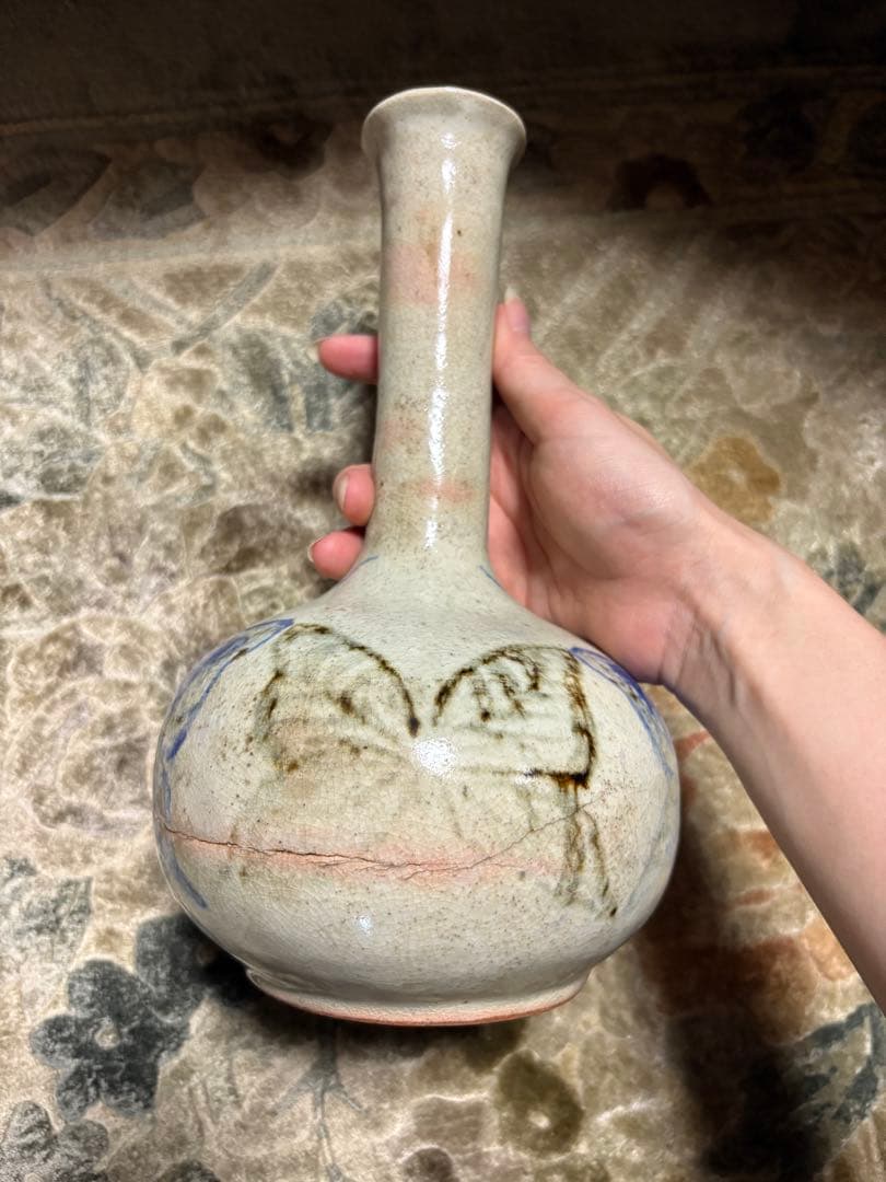 置物　蝶々