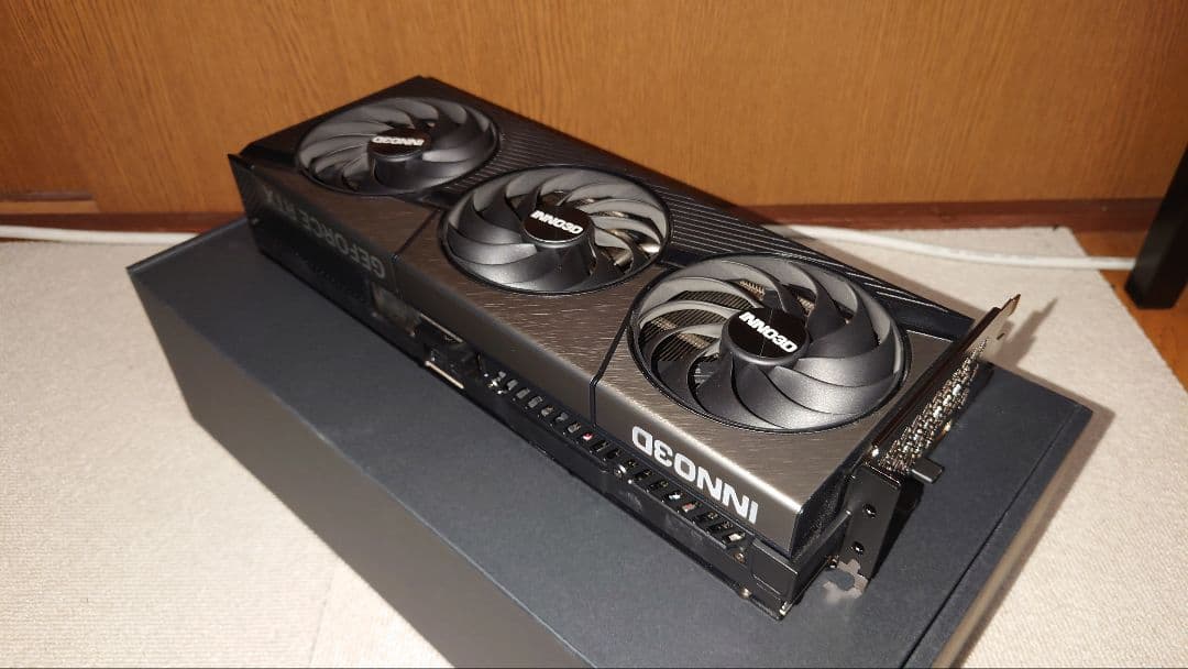 【保証有り】INNO3D GEFORCE RTX 5090 X3 OC
