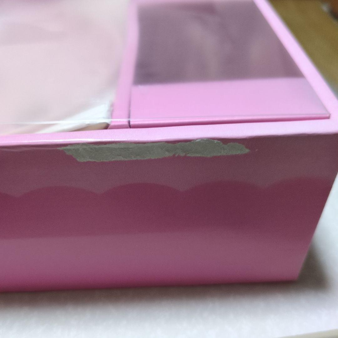 キティ　カップ　ソーサー　セット　いちご柄　新品未使用　サンリオ　2001年