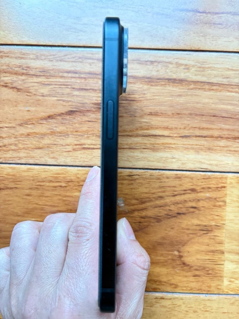 iPhone 15  128GB 　SIMフリー　ブラック