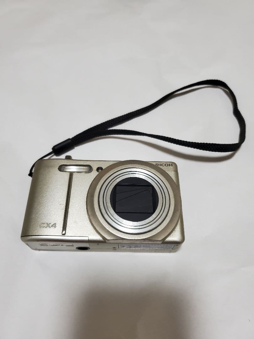 【デジタルカメラ】RICOH リコー　CX4　動作確認済み　元箱・付属品あり