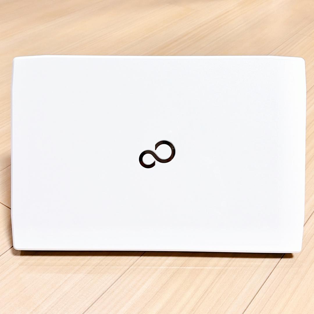 初心者おすすめ✨富士通FMV✨メモリ8GB✨SSD256GB✨大画面ノートPC