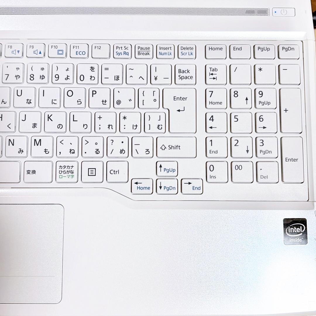 初心者おすすめ✨富士通FMV✨メモリ8GB✨SSD256GB✨大画面ノートPC