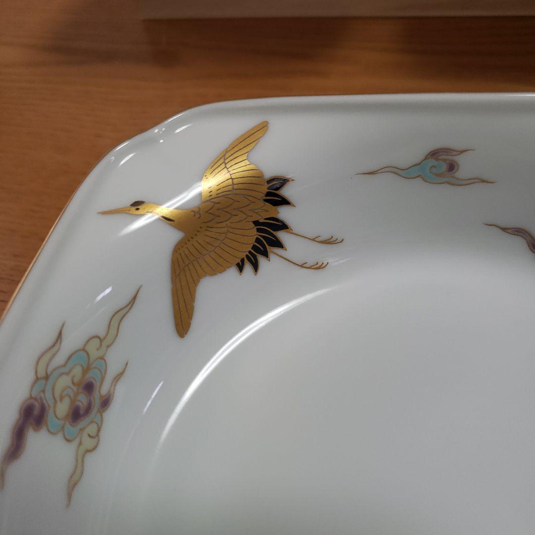 深川製磁　蓋物1個 丸型 小染桜 青磁　ボンボニエール　中鉢3個　未使用