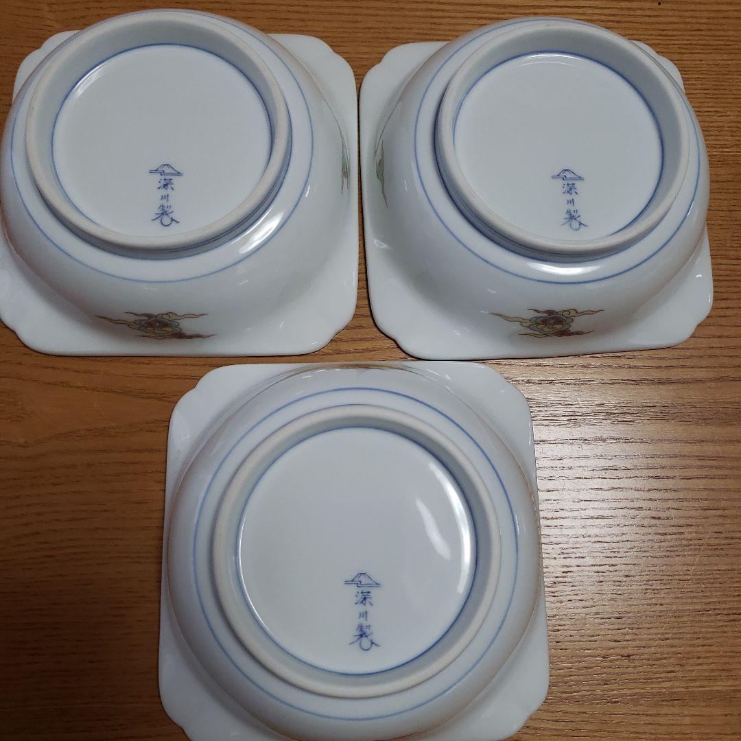 深川製磁　蓋物1個 丸型 小染桜 青磁　ボンボニエール　中鉢3個　未使用