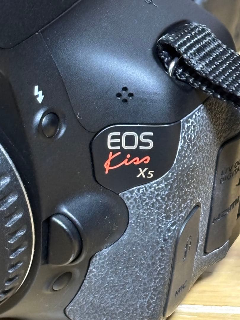 Canon EOS Kiss X5 レンズ2本付き
