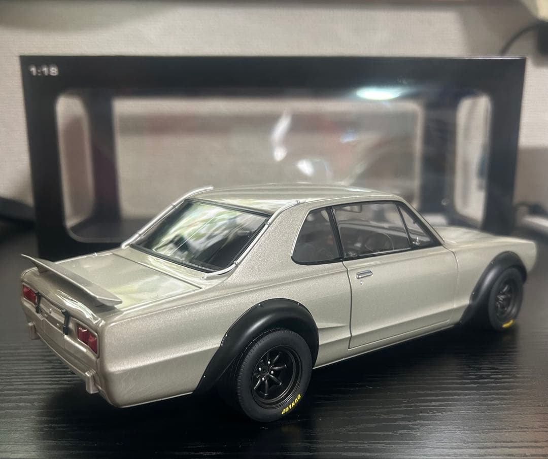 オートアート 1/18 ハコスカ レーシング　絶版品