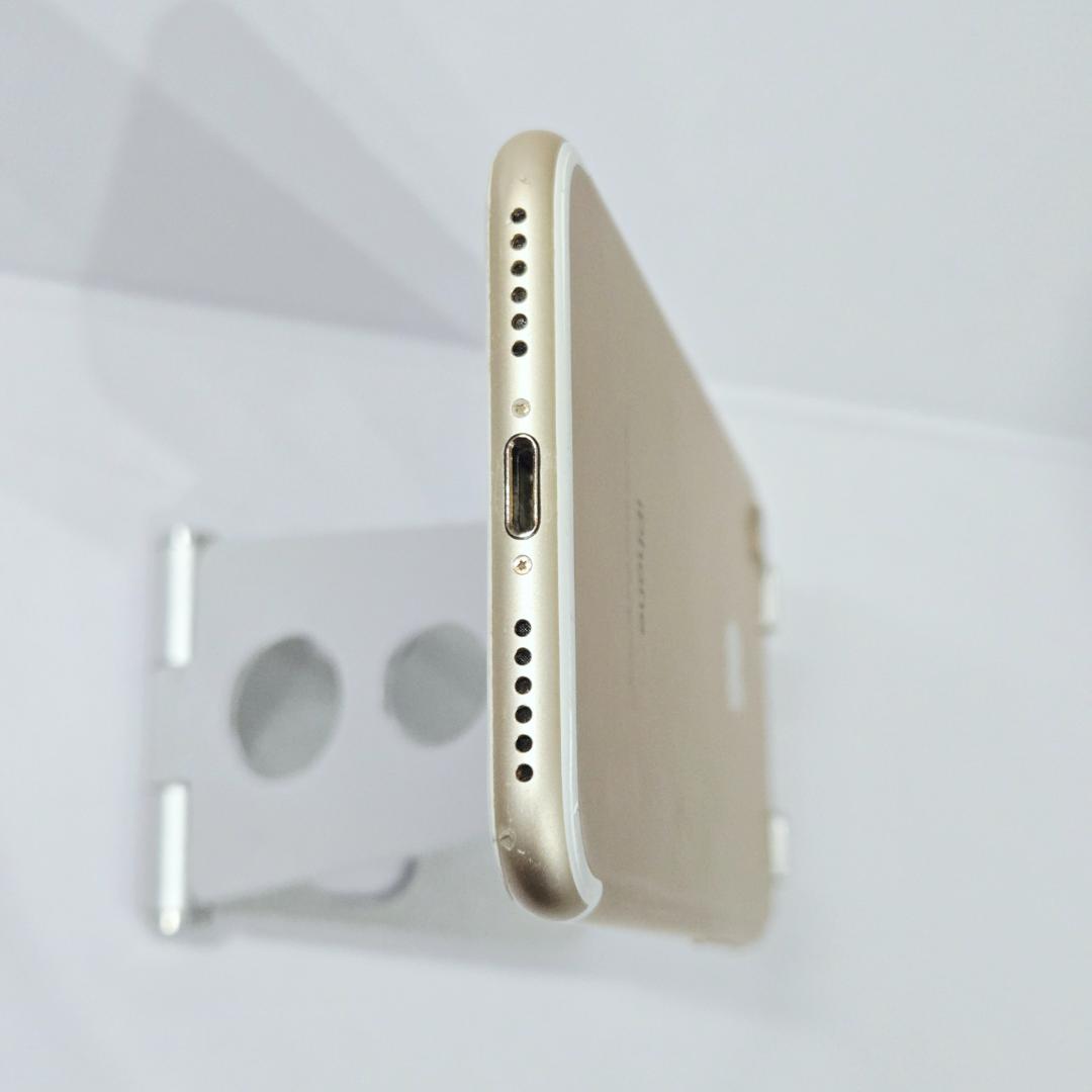 118 iPhone7 ゴールド SIMフリー 美品