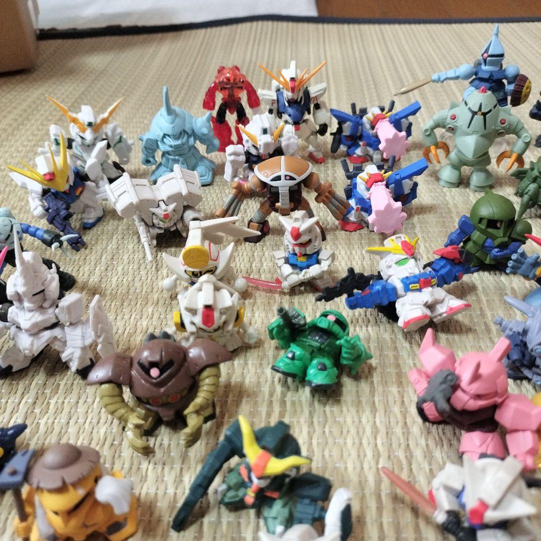 ガンダム フィギュアまとめ売り 約100体＆パーツ