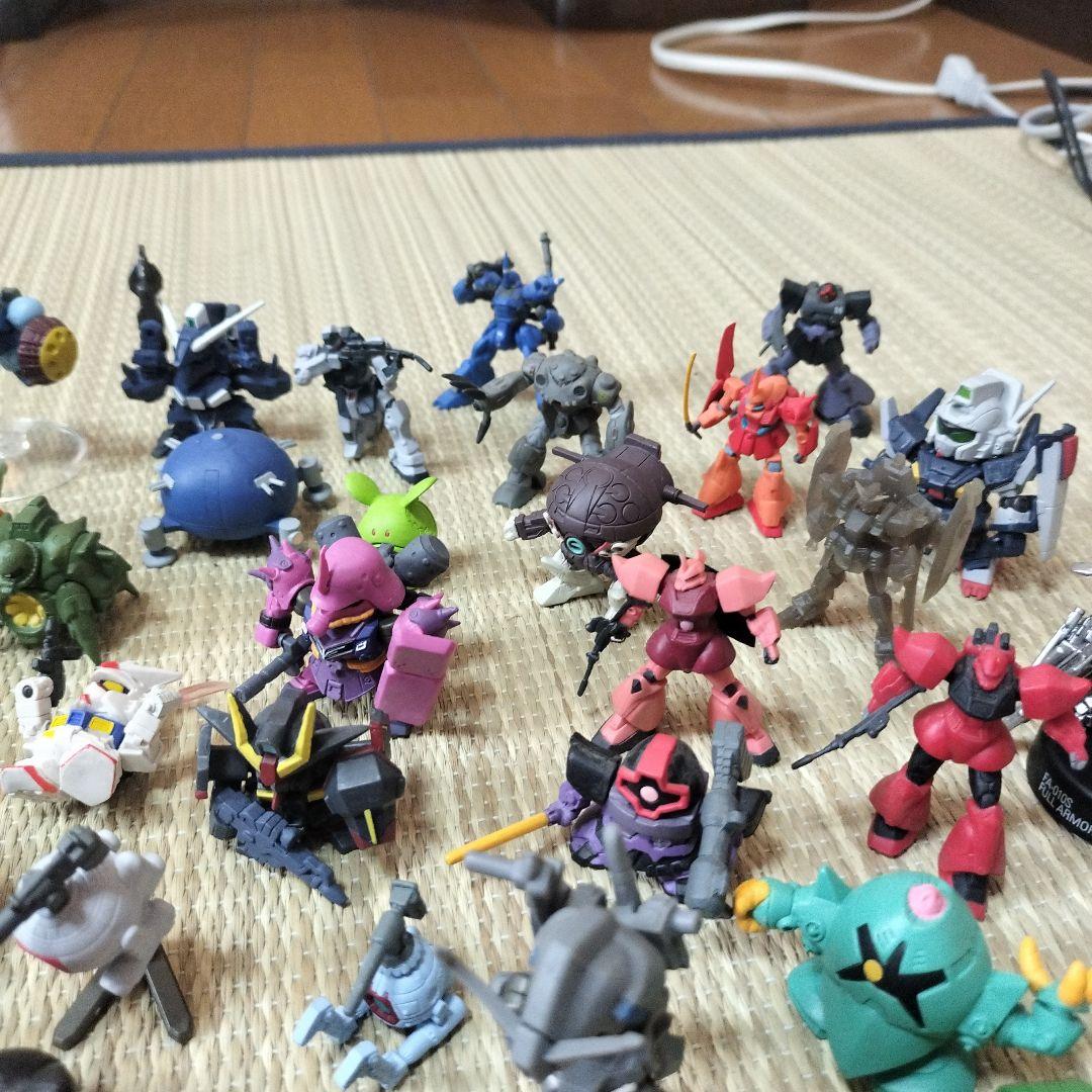 ガンダム フィギュアまとめ売り 約100体＆パーツ