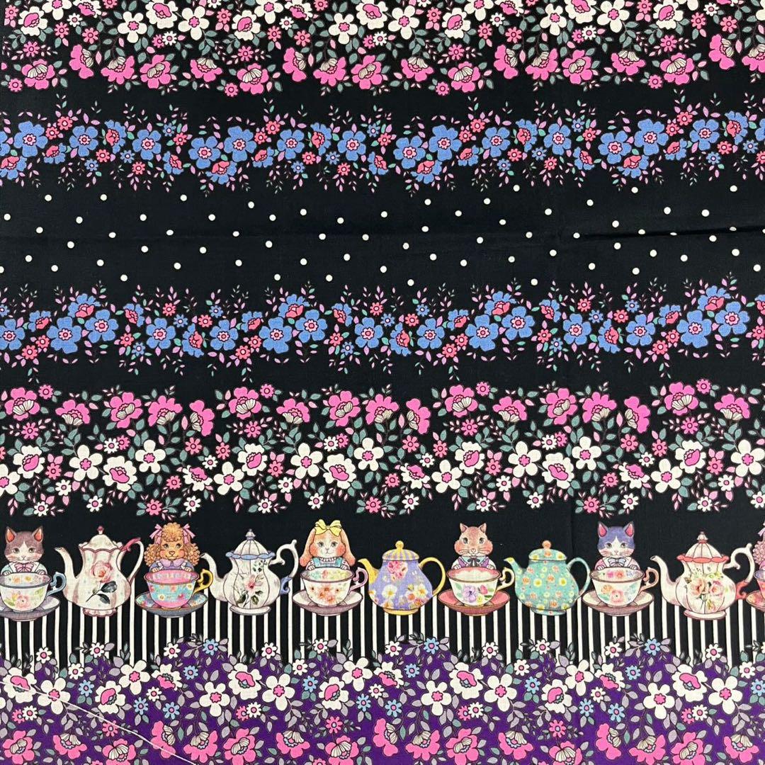 【MOKUA3様】ポーチ ❤︎ ジョリーフルール