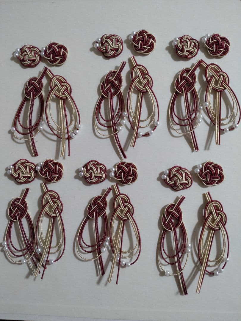 水引パーツ　梅結び　淡路結び（パールビーズ付き）　30セット