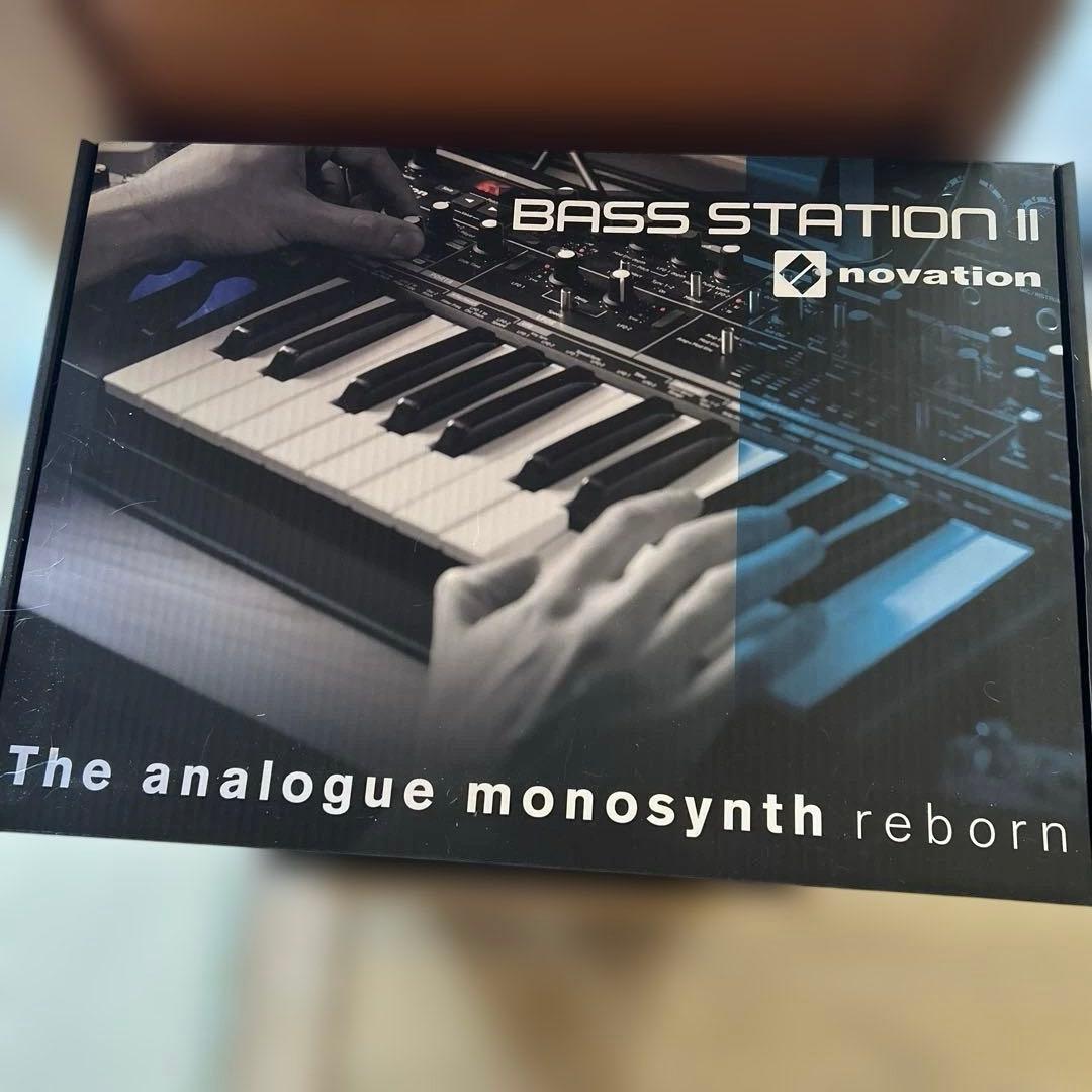 Novation Bass Station II DECKSAVER ケース付き