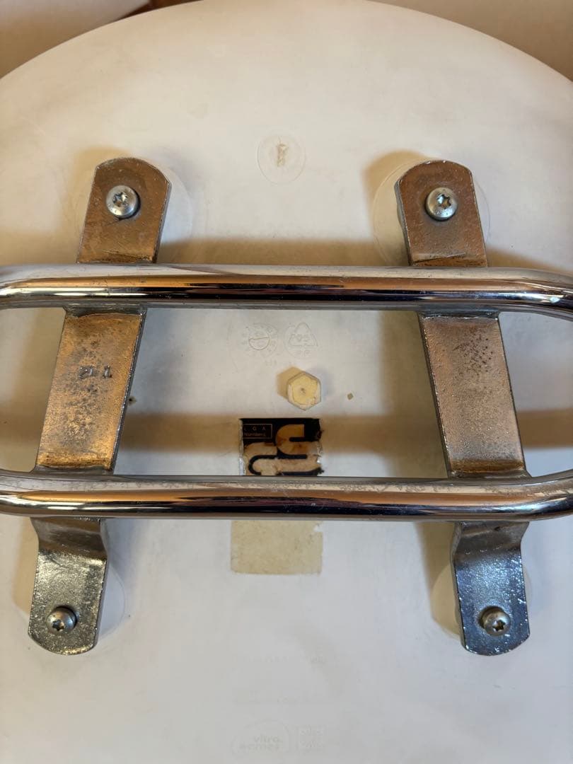 ヴィトラ ハーマンミラー イームズサイドシェルチェア Vitra社　ホワイト②