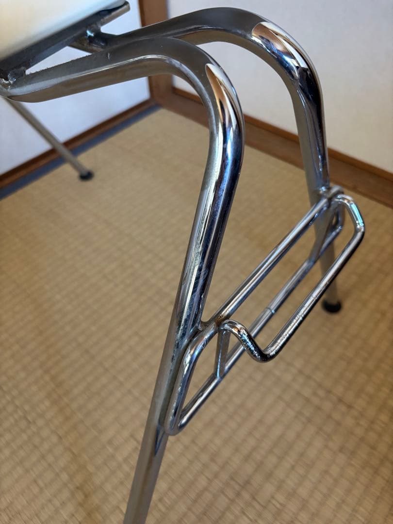 ヴィトラ ハーマンミラー イームズサイドシェルチェア Vitra社　ホワイト②