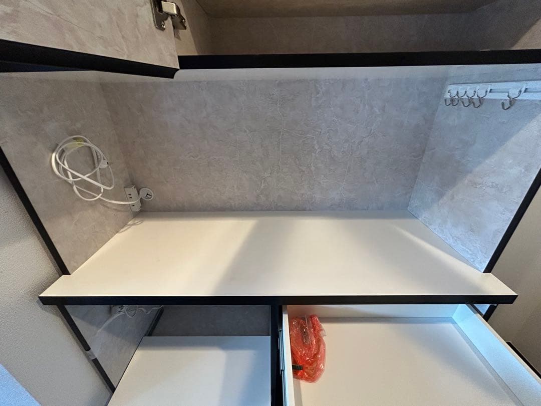 キッチン収納 食器棚・カウンター 購入価格55,999円より70%OFF