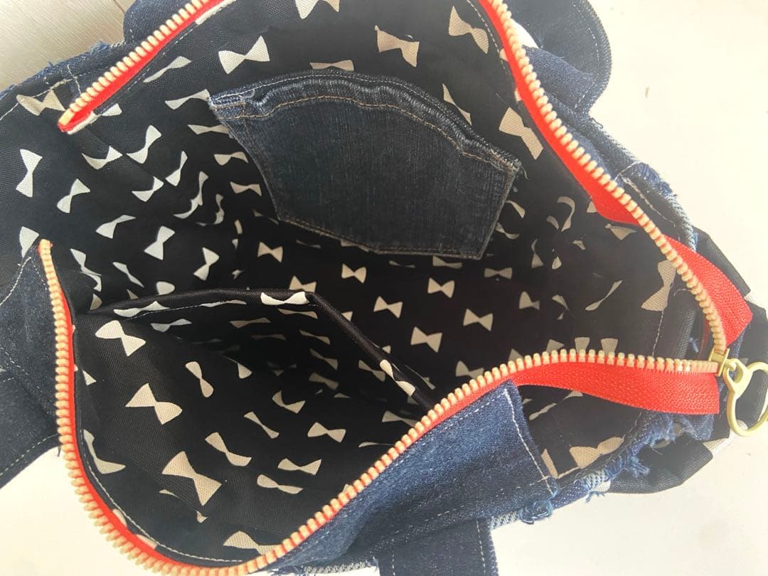 デニムリメイクバッグS 縦じまフリンジ×クマ