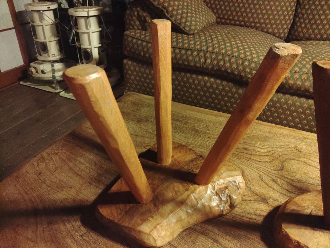 スツール　フランス　無垢　蚤の市　アンティーク　ヴィンテージ　椅子　チェア