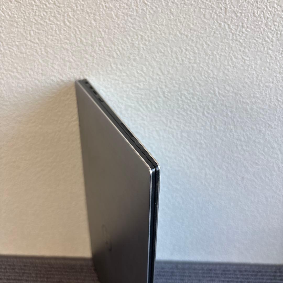 DELL XPS P71G i7第7世代　メモリ16GB #6677
