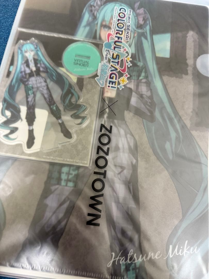 【激レア】プロセカ ZOZOTOWN 初音ミク アクリルスタンド