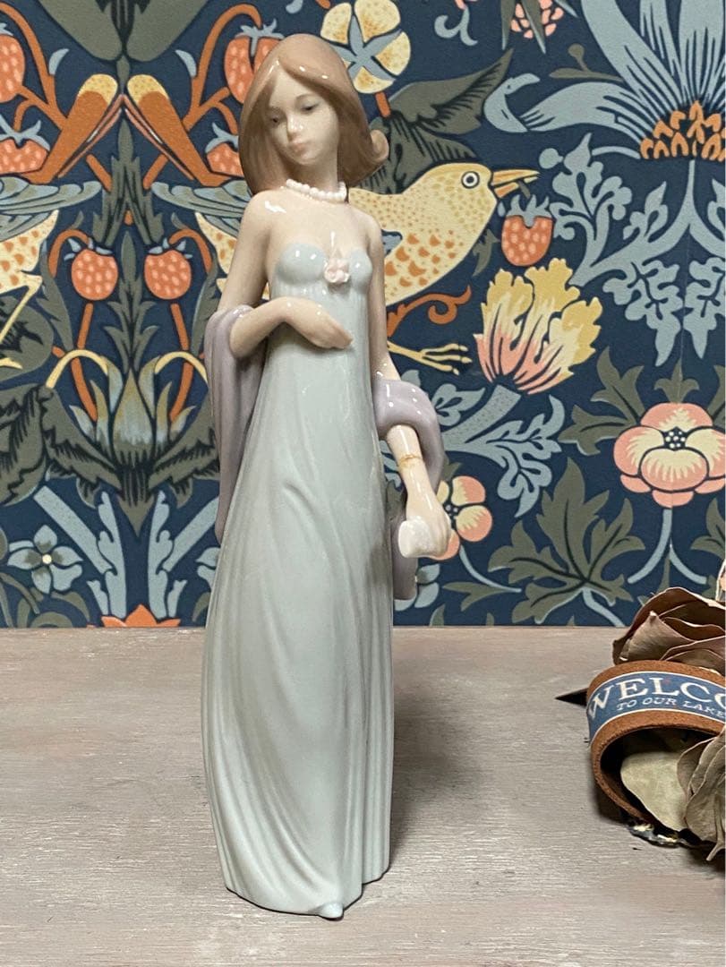 リヤドロ Lladro リアドロ 人形 置物 少女 アンティーク インテリア