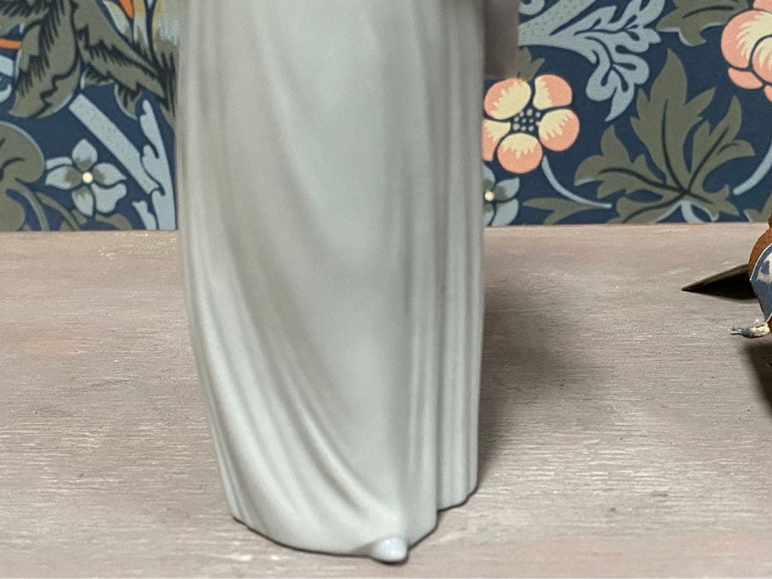 リヤドロ Lladro リアドロ 人形 置物 少女 アンティーク インテリア