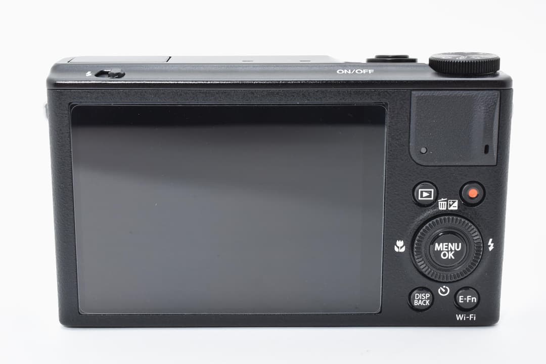 ■ ほぼ新品 ■ FUJIFILM XQ1ブラック 0459