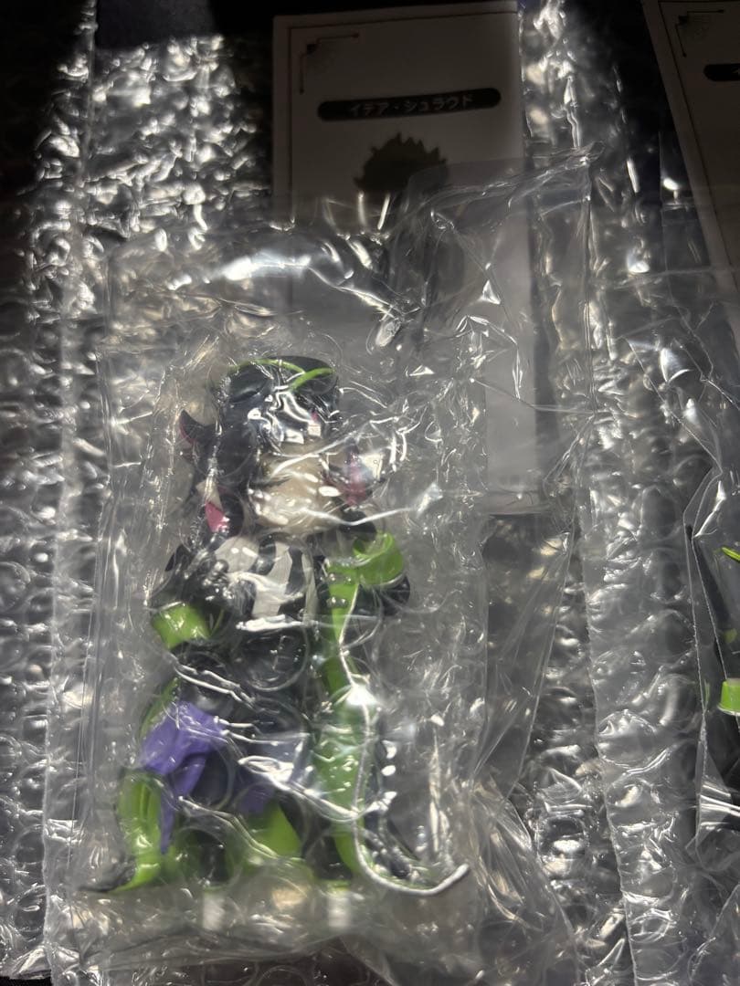 ツイステ　デフォルメフィギュアシリーズ4 セベク　リリア　シルバー