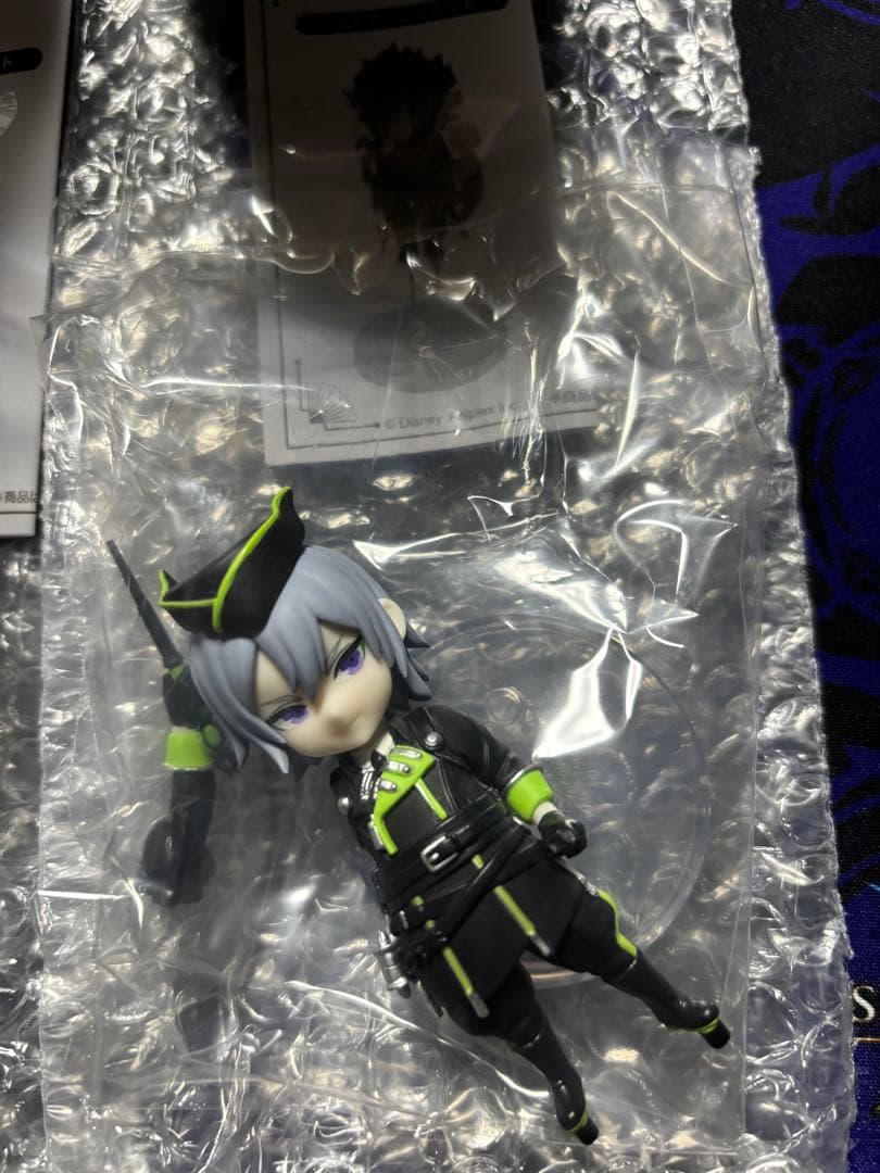 ツイステ　デフォルメフィギュアシリーズ4 セベク　リリア　シルバー