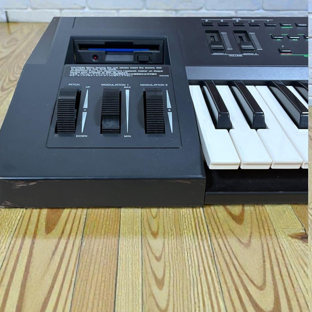 希少✨名機 ヤマハ YAMAHA SY77 音出し確認済 動作品