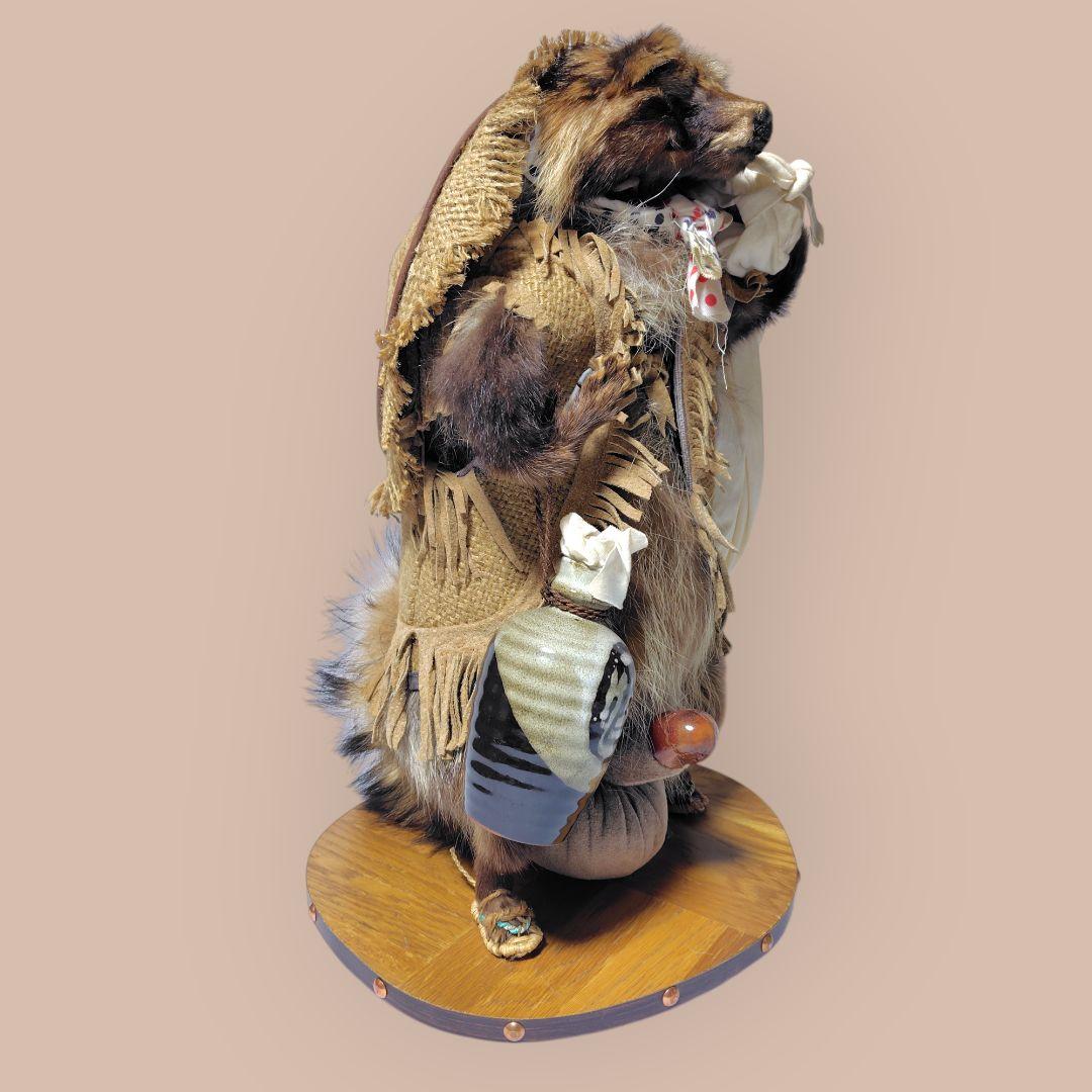 タヌキ たぬき 狸 剥製 置物 キャスター付き 商売繁盛 縁起物 気力精力アップ